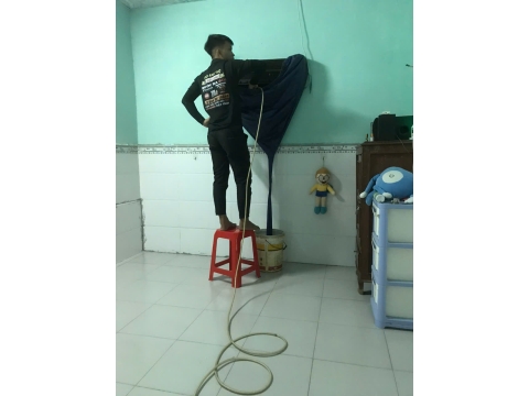 Vệ sinh máy lạnh 